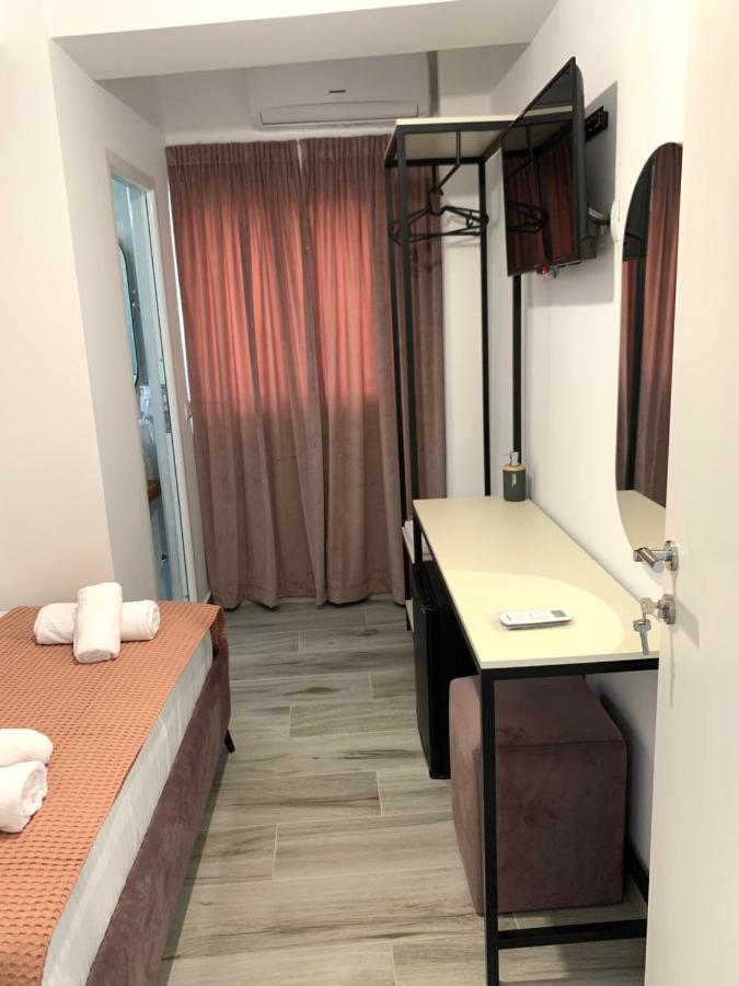 Kekezis Apartments Sarandë エクステリア 写真